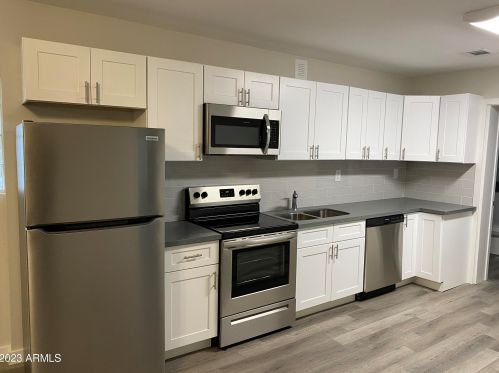 2126 25th Pl, Phoenix AZ  85008-2788 exterior