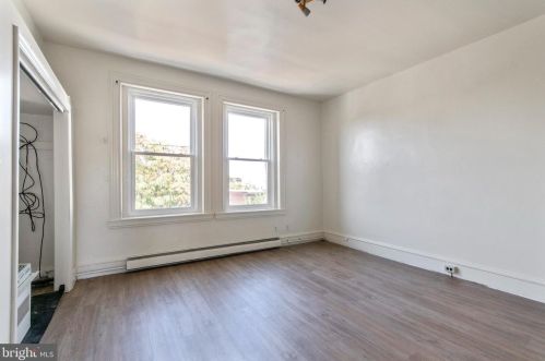 2013 15 St, Philadelphia PA 19121-2301 exterior