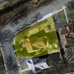 4 Harrington St, Newton MA 02460-1526 aerial view