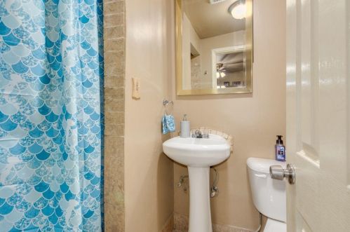 1340 38 Dr, Phoenix AZ 85053-2811 exterior