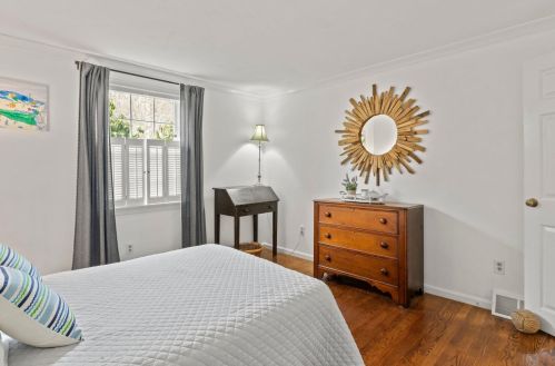 595 Riverview Dr, Chatham MA  02633-1117 exterior