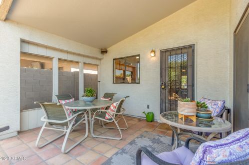 20250 32 Pl, Phoenix AZ 85008-6209 exterior