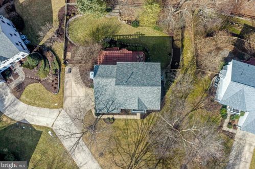 5476 Wooded Way, Columbia MD 21044-5722 exterior