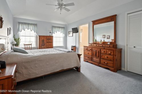 11 Manchester Ct, Jackson Twp NJ 08527-3972 exterior