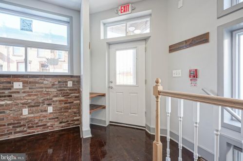 1815 20 St, Philadelphia PA 19145-2048 exterior