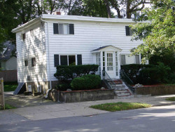 1728 Commonwealth Ave, Newton, MA 02465-2823