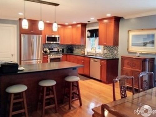 26 Linnway St, Weymouth, MA 02190-2609