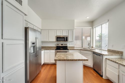 2151 Briarwood Ter, Phoenix AZ 85048-0152 exterior