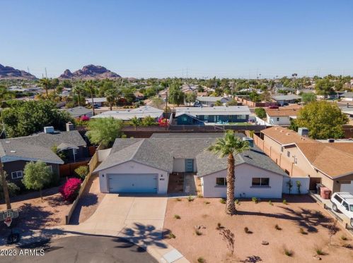 2428 68th Pl, Scottsdale, AZ 85257-2019