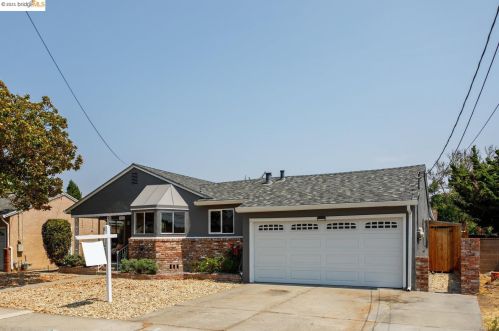 15032 Swenson St, San Leandro, CA 94579-1746