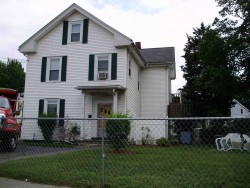 296 California St, Newton, MA 02458-1051