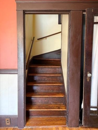 497 Smt St, Fall River MA 02724-1700 exterior