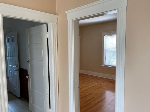 18 Ames St, Worcester MA 01610-2001 exterior