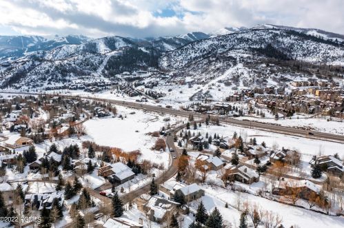 1682 Cutter Ln, Park City UT 84098-7518 exterior