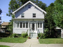 431 Albemarle Rd, Newton, MA 02460-1357