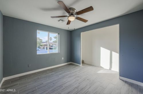 2201 65 Dr, Phoenix AZ 85033-1605 exterior