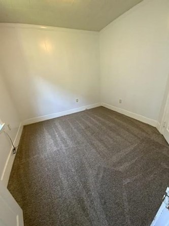 9 Diamond St, Worcester MA 01610 exterior