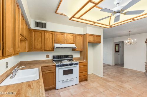 6738 33rd Ave, Phoenix AZ 85041-7416 exterior