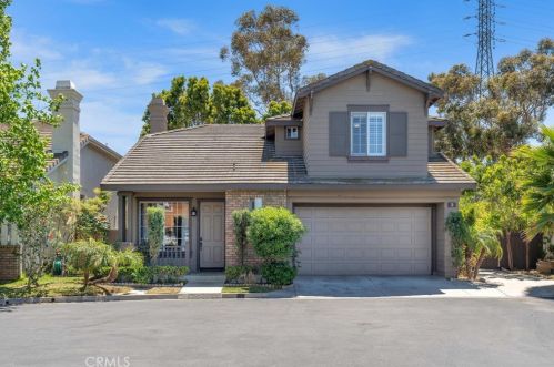 2 Bayfield, Irvine CA  92614-7907 exterior