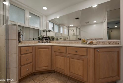 1832 Claremont St, Phoenix AZ  85015-2073 exterior