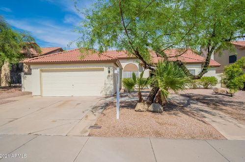 13215 38th St, Phoenix, AZ 85032-6605