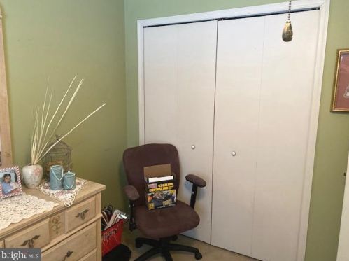 112 Talon Ln, West Deptford NJ 08093-2322 exterior