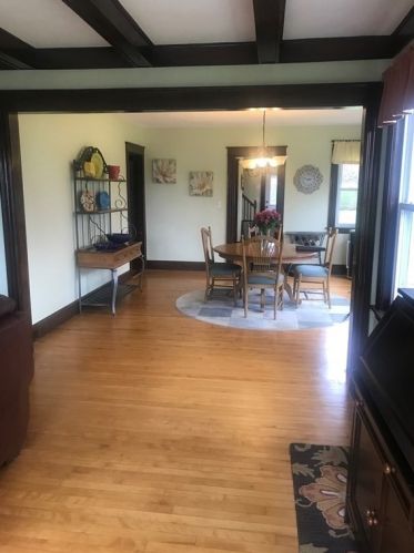 183 Pleasant St, Leicester MA 01524-1421 exterior