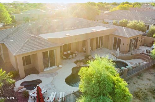 22843 54th St, Phoenix AZ  85054-7199 exterior