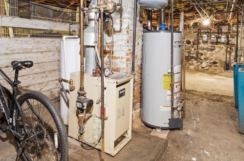 44 Fern St, Lawrence MA 01841-1213 exterior