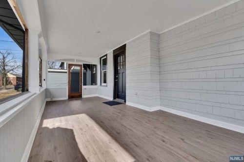 122 Grand Pl, Kearny NJ  07032-1847 exterior