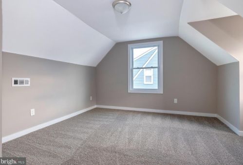 29 Cedar Ave, West Deptford NJ 08093-1409 exterior