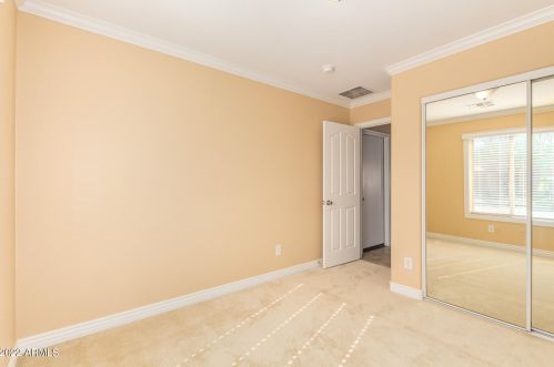 812 Chambers St, Phoenix AZ 85040-9061 exterior