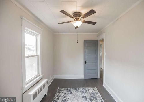 1635 Delaware St, West Deptford NJ 08066-1416 exterior