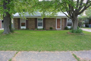 7914 Grenelle Dr, Louisville, KY 40228-1814