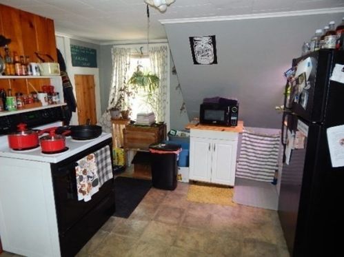 25 Lawrence St, Taunton MA 02780-1776 exterior