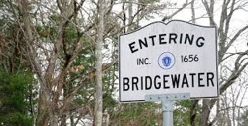 180 Main St, East Bridgewater MA  02324-1452 exterior