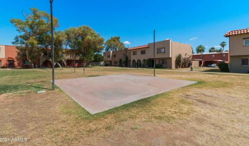 3815 28 St, Phoenix AZ 85008-4740 exterior