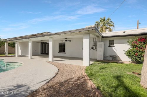 519 El Camino Dr, Phoenix AZ 85051-4627 exterior