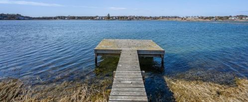 268 Cedar St, Chatham, MA 02633-2113