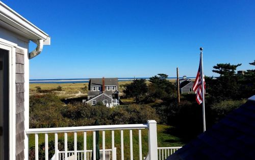 65 Morris Is Rd, Chatham MA 02633-2526 exterior