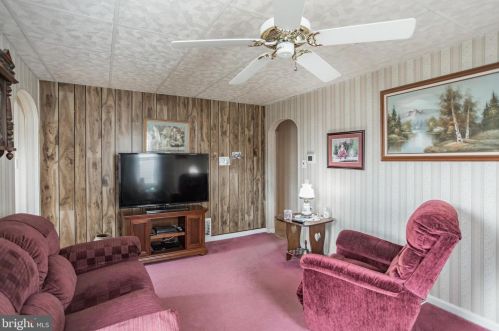 520 Mantua Ave, West Deptford, NJ 08066-1177