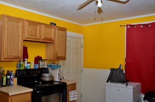 124 Belmont St, Worcester MA 01605-2939 exterior