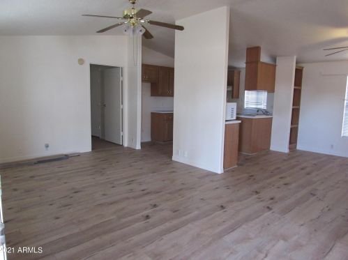 26 Bluefield Ave, Phoenix AZ 85032-1415 exterior