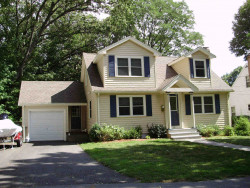 131 Harding St, Newton, MA 02465-1339
