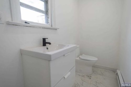 43 Dukes St, Kearny NJ  07032-3306 exterior