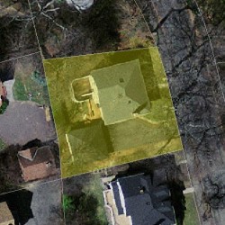 35 Woodcliff Rd, Newton MA 02461-1822 aerial view