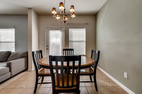 7216 Mediterranean Dr, Plano TX 75093-2137 exterior