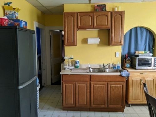 6 Berkeley St, Worcester MA 01605-3034 exterior