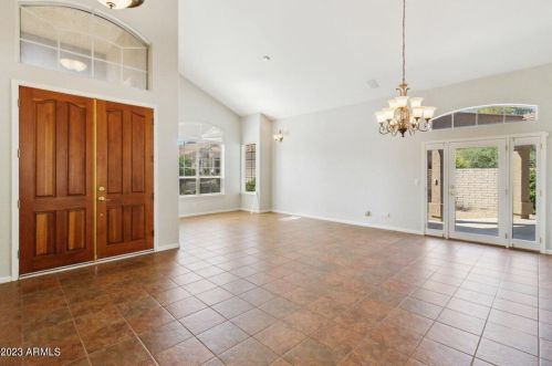 16421 1st Ave, Phoenix AZ  85045-0713 exterior