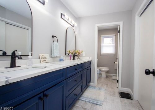 1 Mountain View Dr, Wantage NJ  07461-3032 exterior